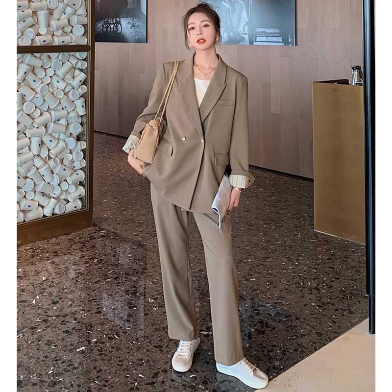 スタンダードパンツスーツ(ベージュ)