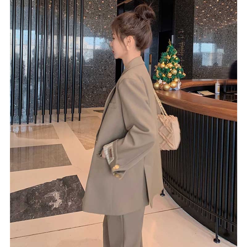 スタンダードパンツスーツ(ベージュ)