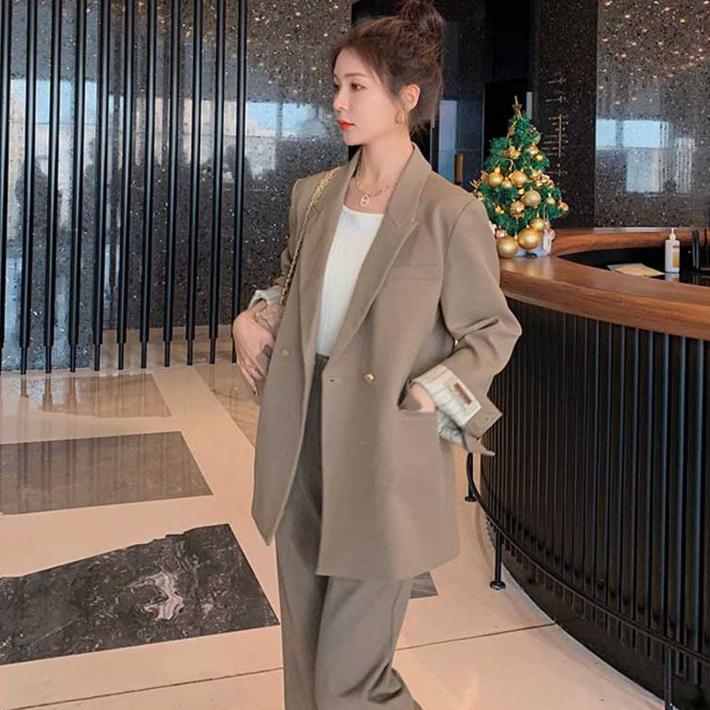 スタンダードパンツスーツ(ベージュ)