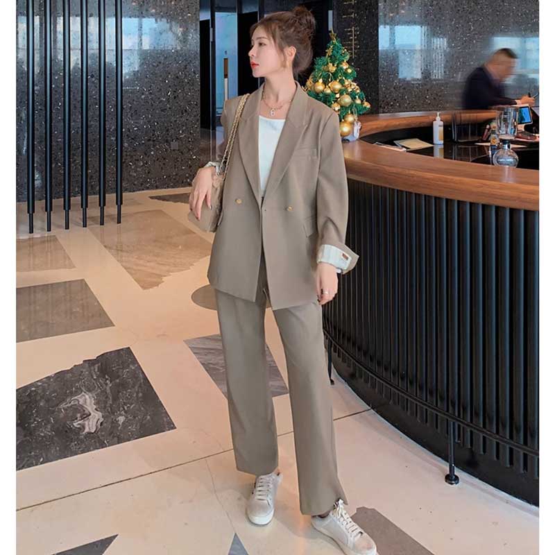 スタンダードパンツスーツ(ベージュ)