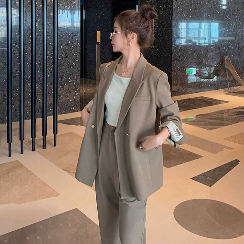 スタンダードパンツスーツ(ベージュ)