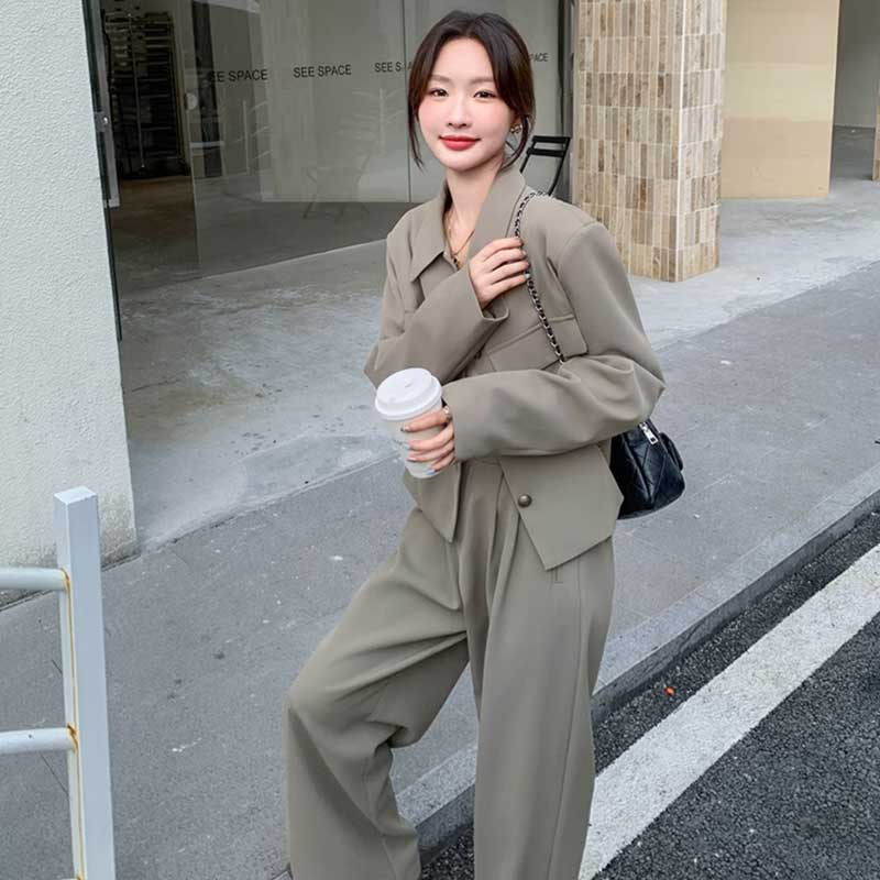 ワイドシルエットセットアップ