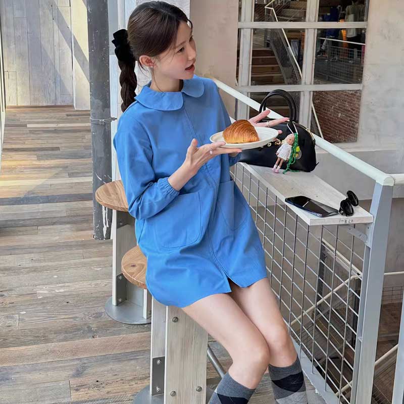 ラウンドカラーワンピース