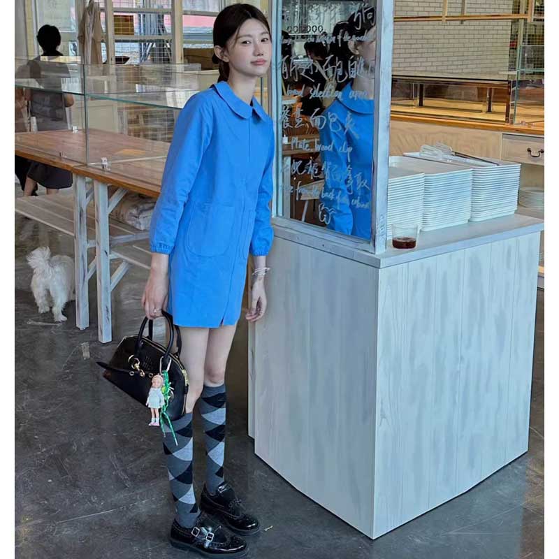 ラウンドカラーワンピース