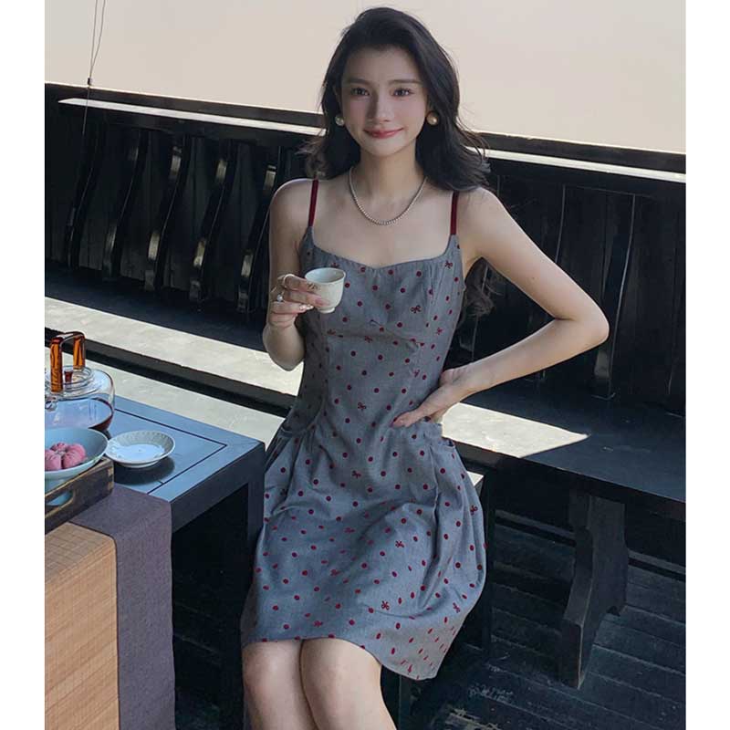 ドット柄キャミソールワンピース