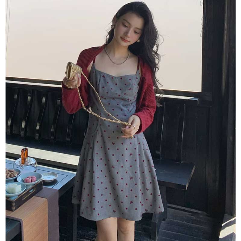 ドット柄キャミソールワンピース