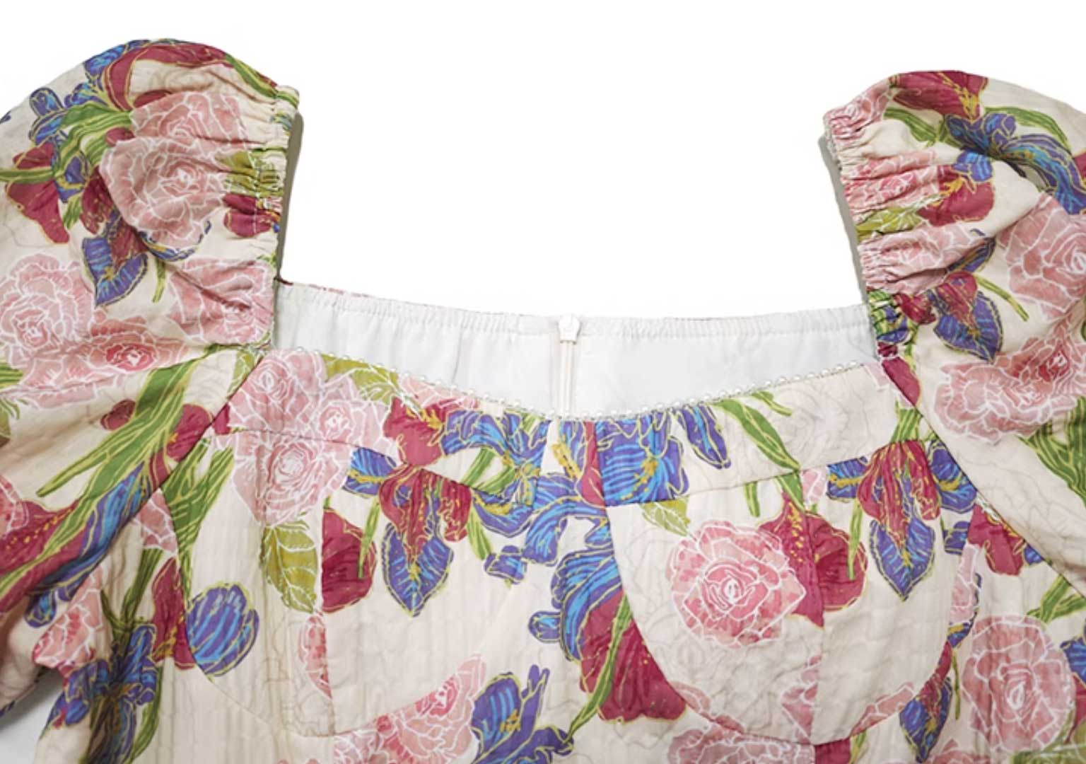 パフスリーブフラワーワンピース