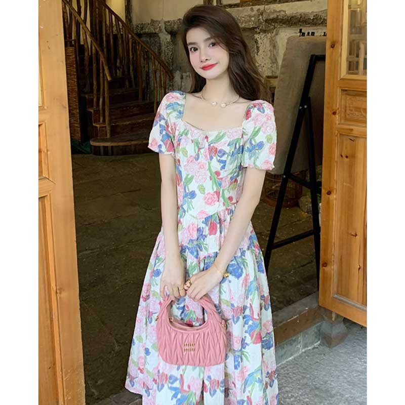 パフスリーブフラワーワンピース