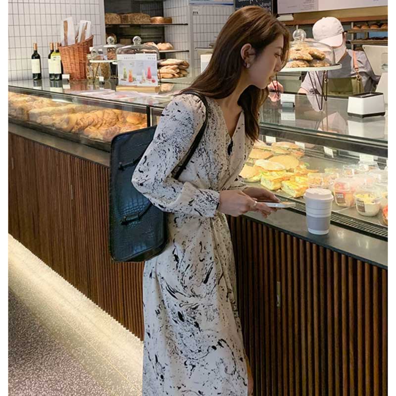 モノトーンプリントワンピース(2colors)