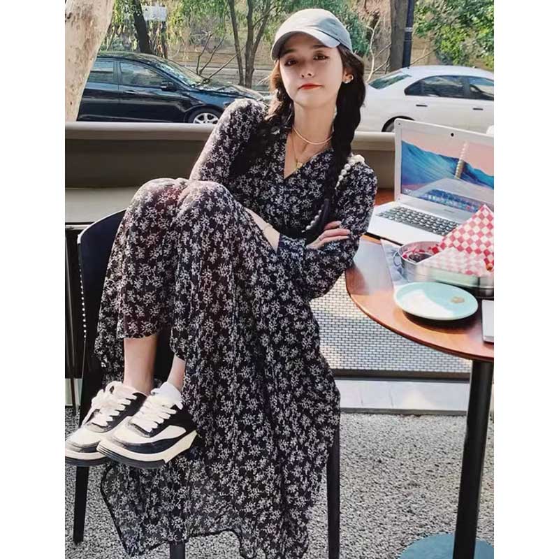 花柄シフォンティアードワンピース