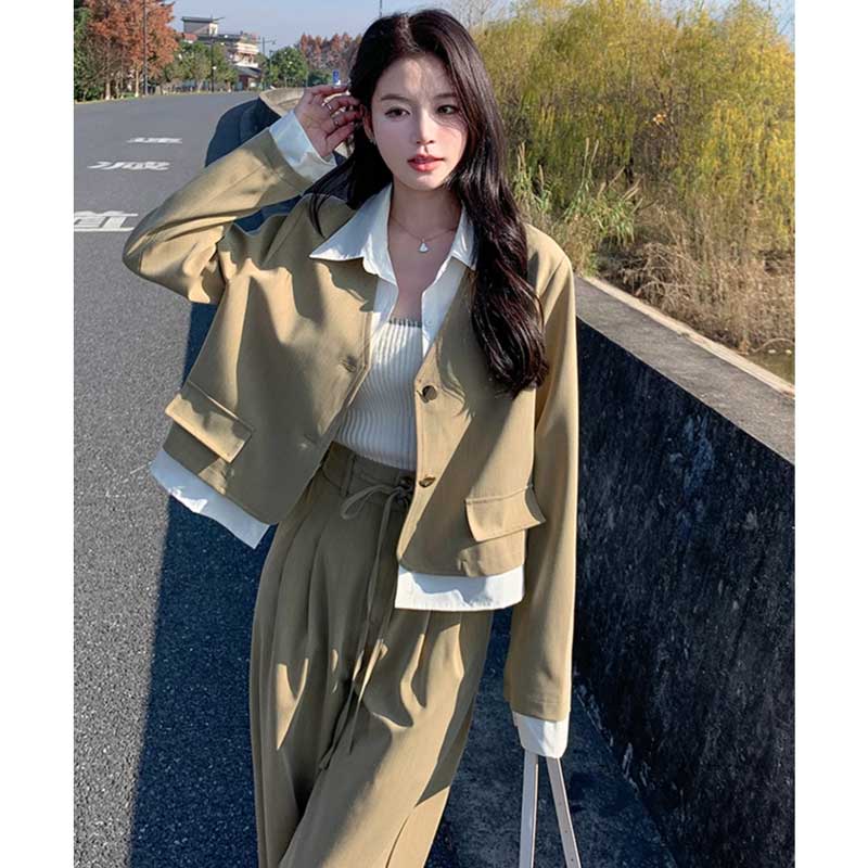 ホワイトカラージャケットセットアップ