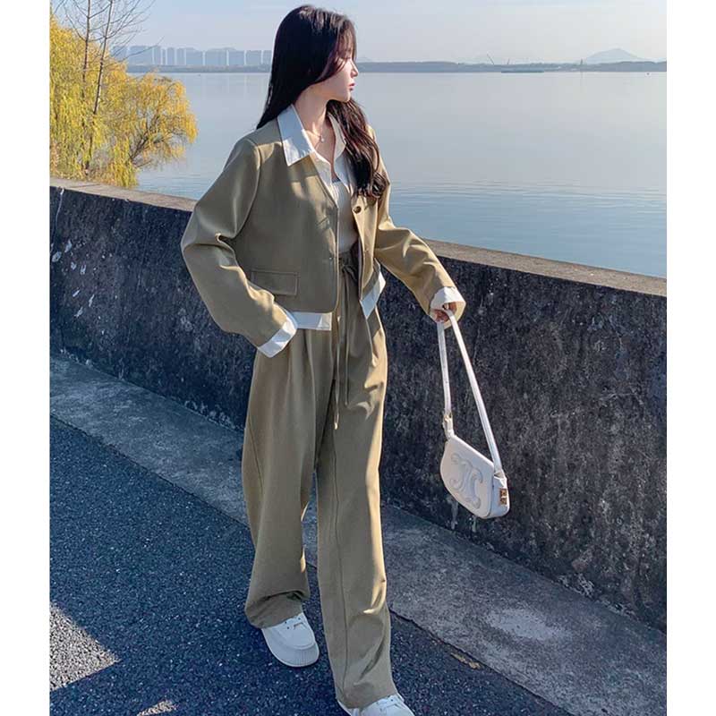 ホワイトカラージャケットセットアップ