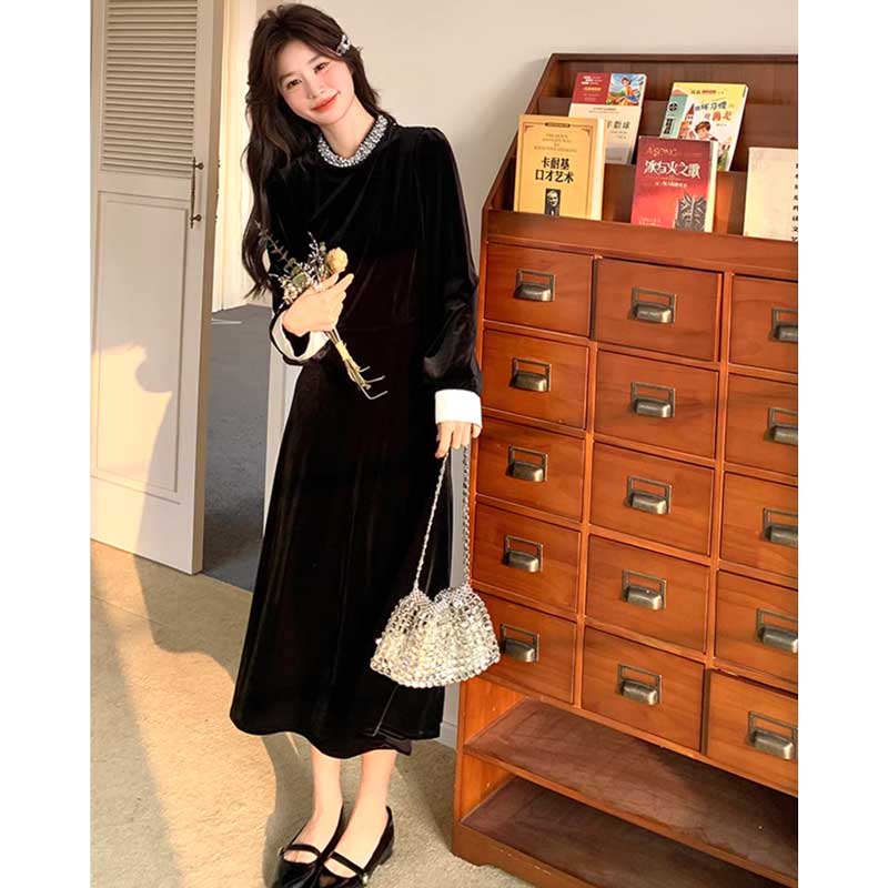 ベルベットレトロワンピース