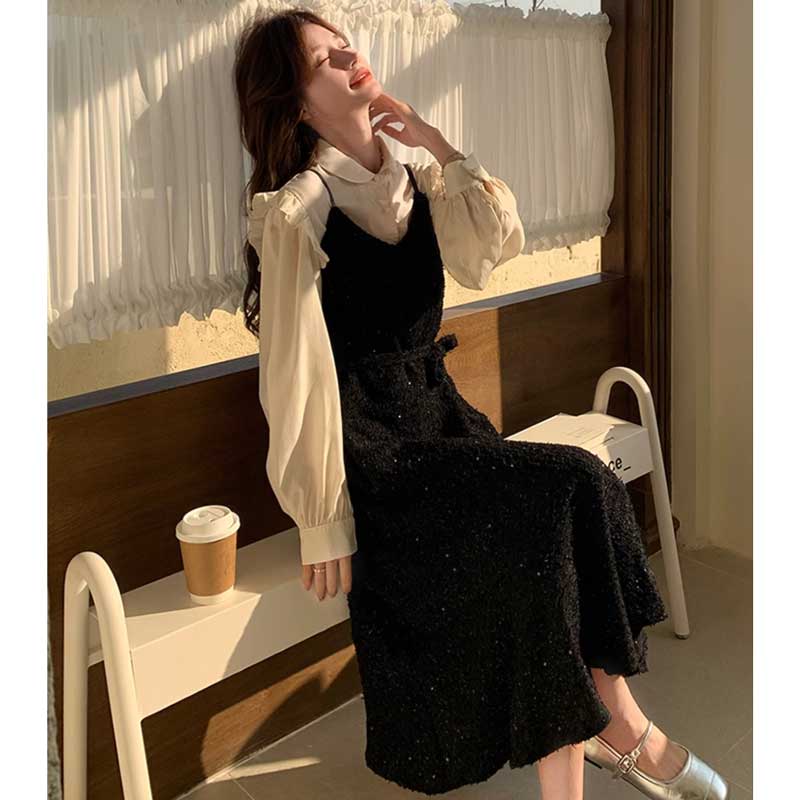 フリルブラウス×ラメワンピース