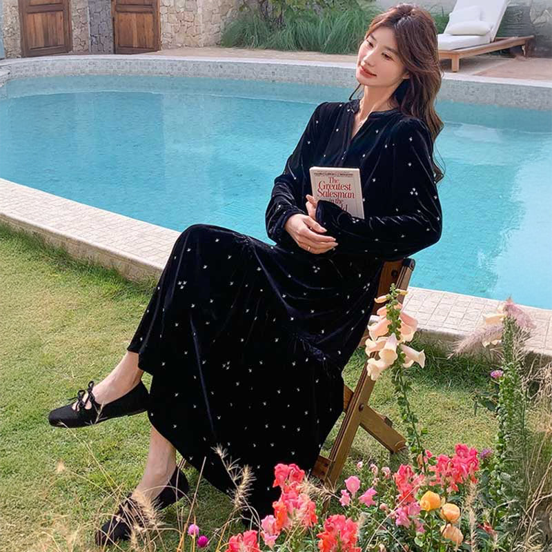 ベロアドットワンピース