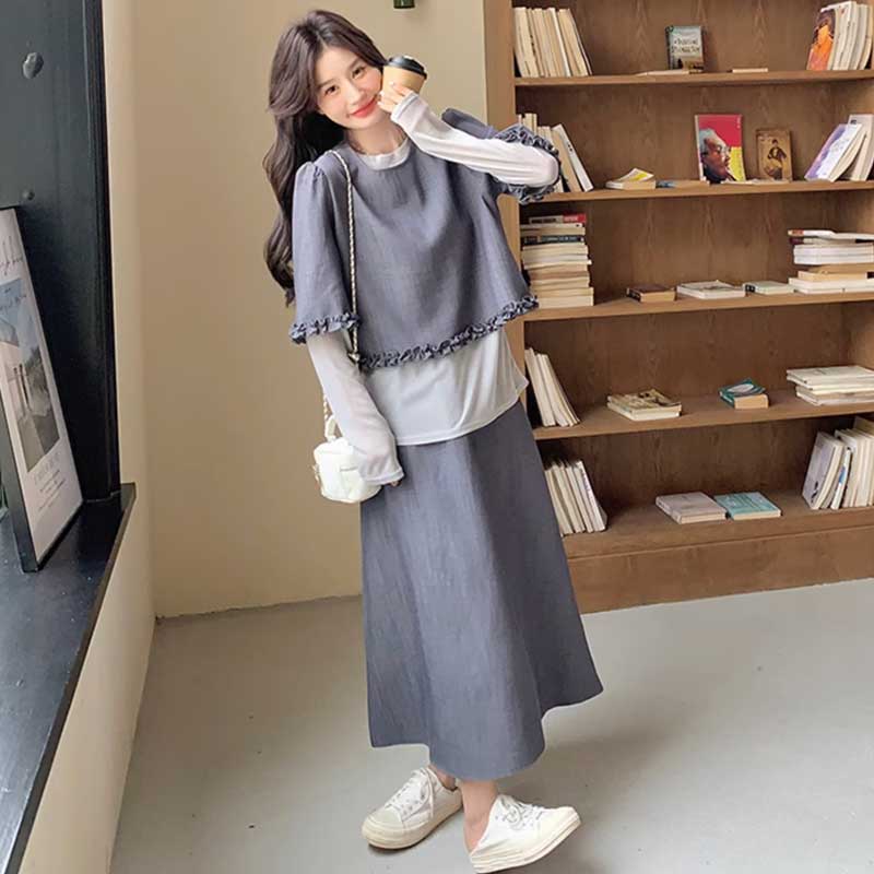 フリルトップス×スカートセットアップ