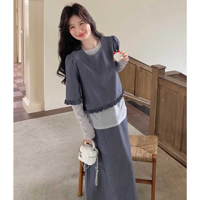 フリルトップス×スカートセットアップ