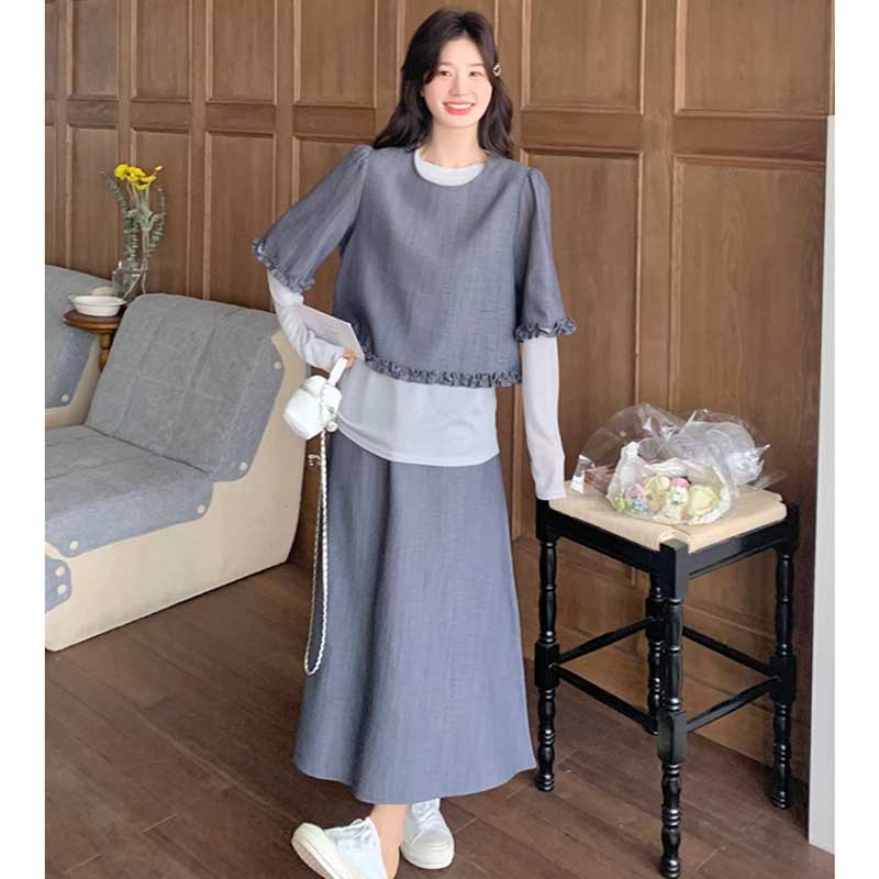 フリルトップス×スカートセットアップ