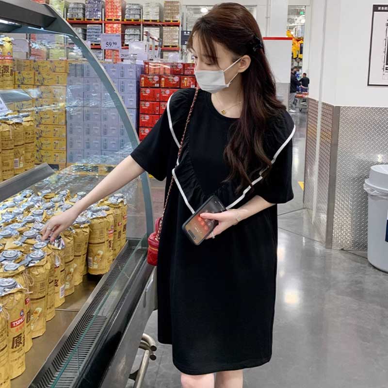 ブラックフリルワンピース