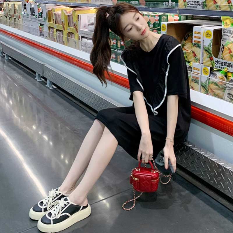 ブラックフリルワンピース