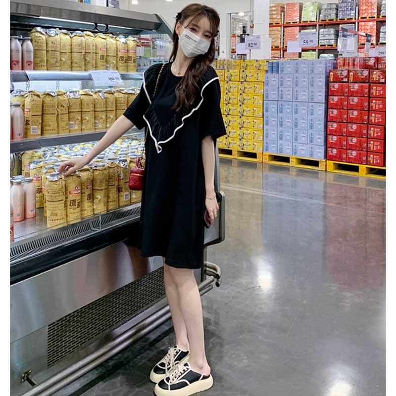 ブラックフリルワンピース