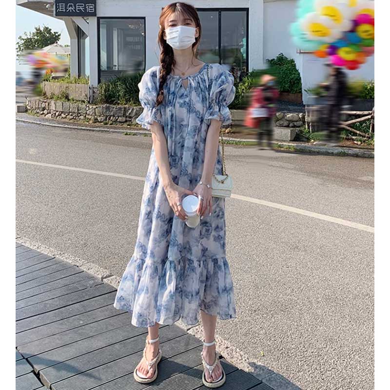 裾フレアブルーローズワンピース