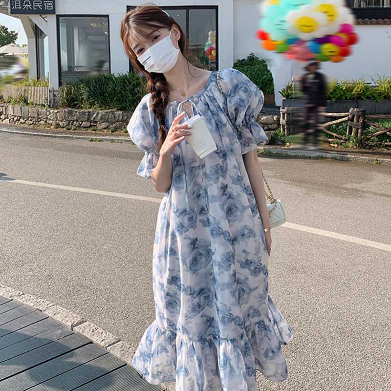 裾フレアブルーローズワンピース
