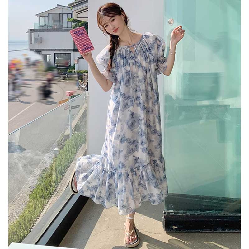 裾フレアブルーローズワンピース