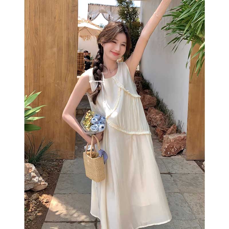 アイボリーノースリーブワンピース