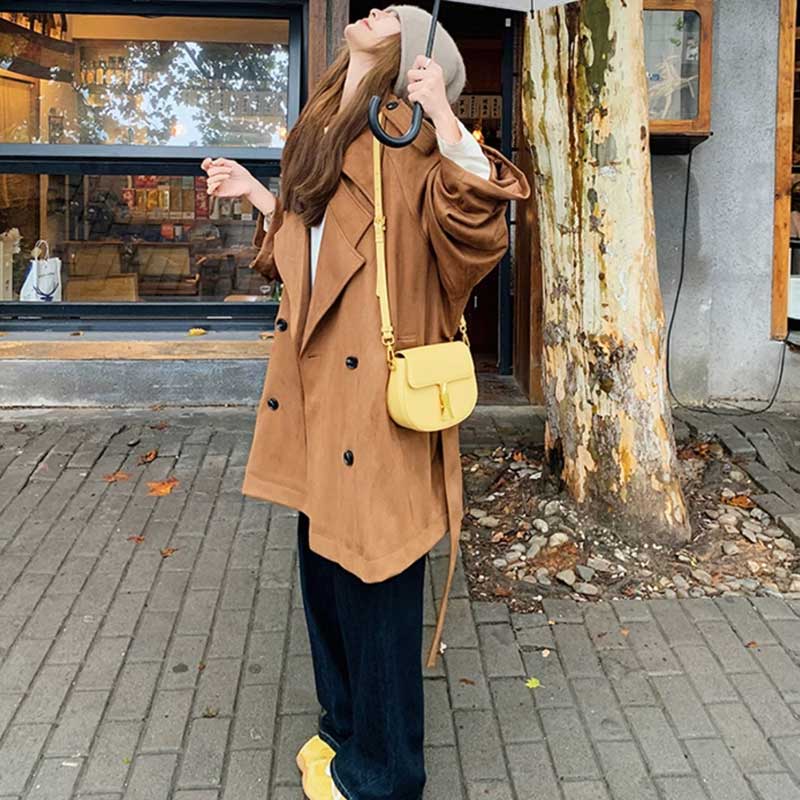 スエードトレンチコート