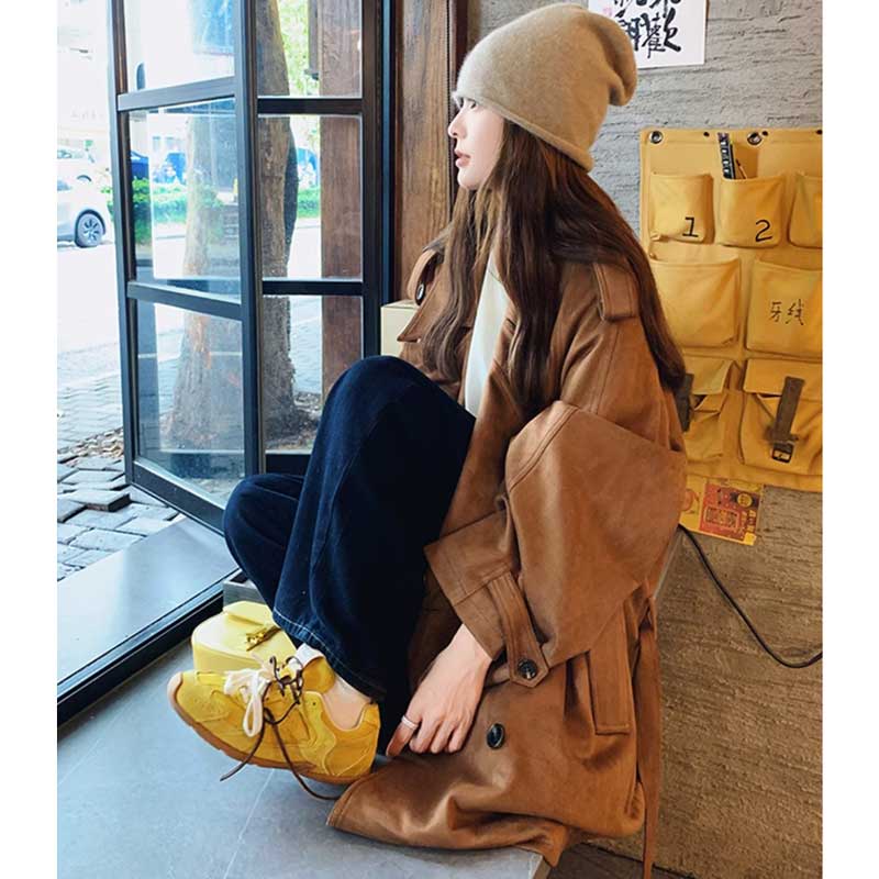 スエードトレンチコート