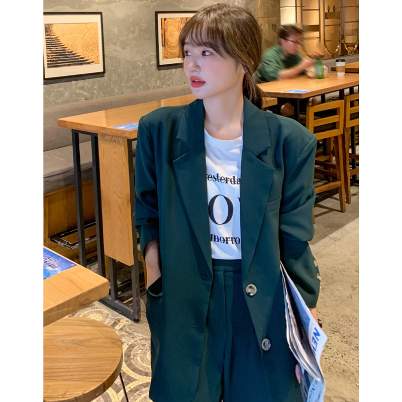 ダークグリーンセットアップスーツ