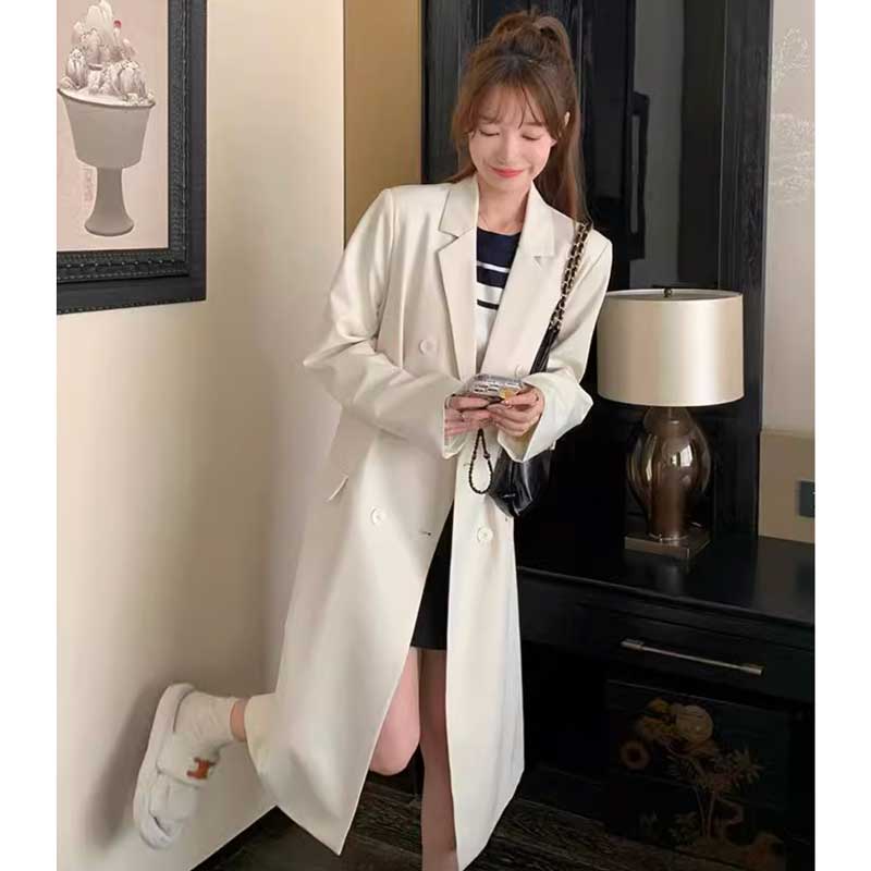 ダブルボタンロングジャケット