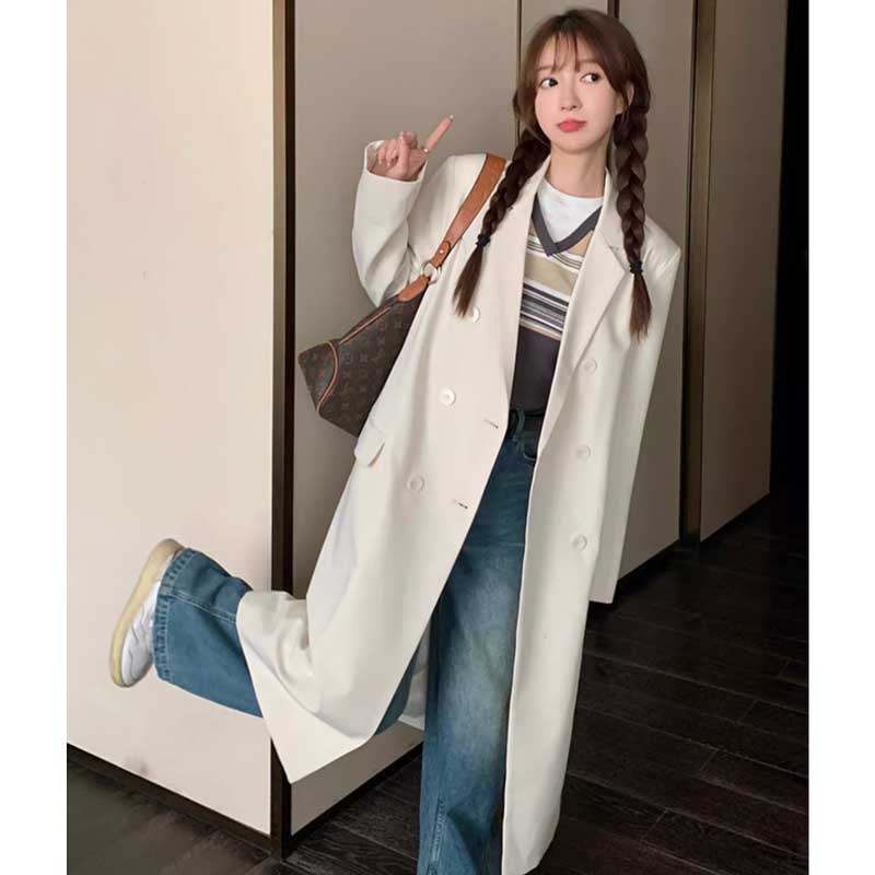 ダブルボタンロングジャケット