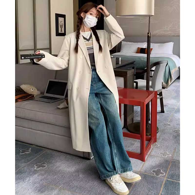 ダブルボタンロングジャケット