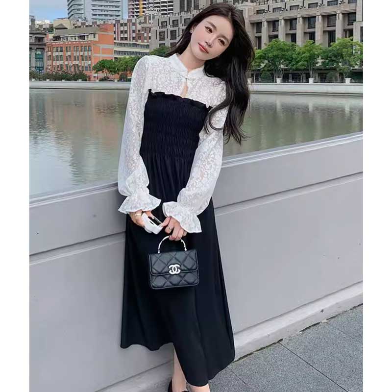 レーススリーブワンピース