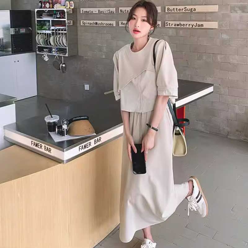 ペールカラーカジュアルセットアップ