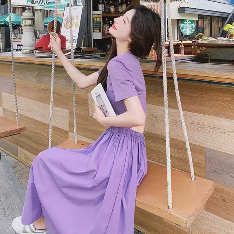 バックオープンワンピース