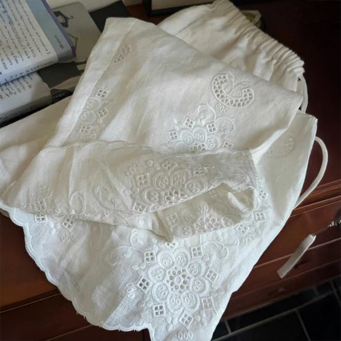 レースエンブロイダリーパンツ