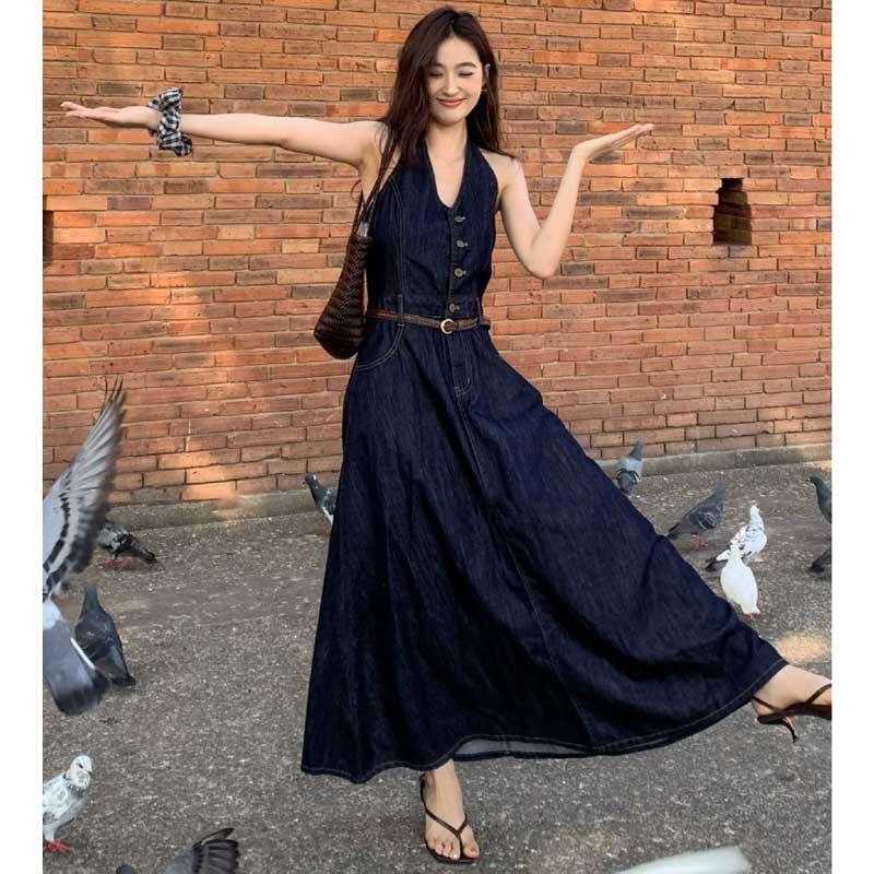 ホルターネックデニムワンピース