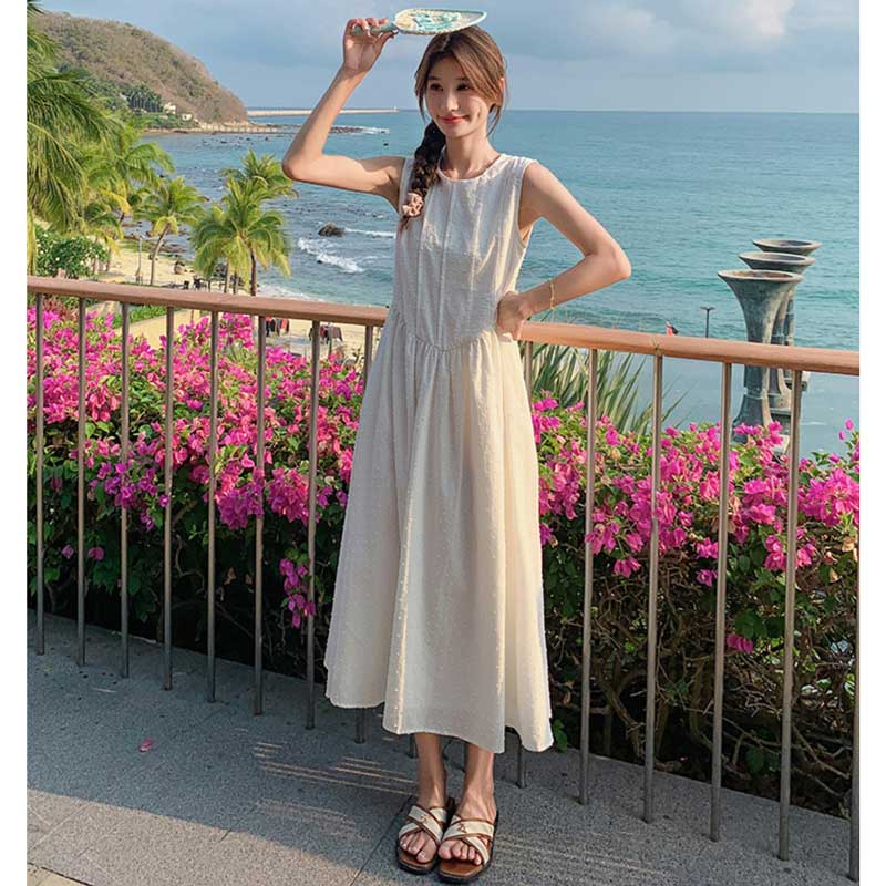 ノースリーブナチュラルワンピース