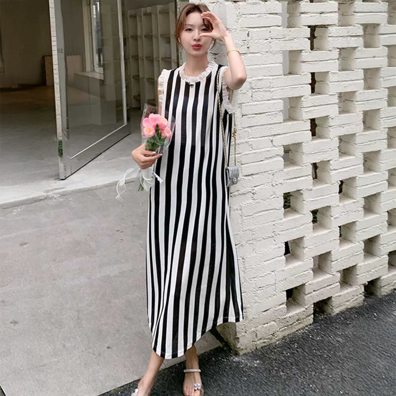 ノースリーブストライプワンピース