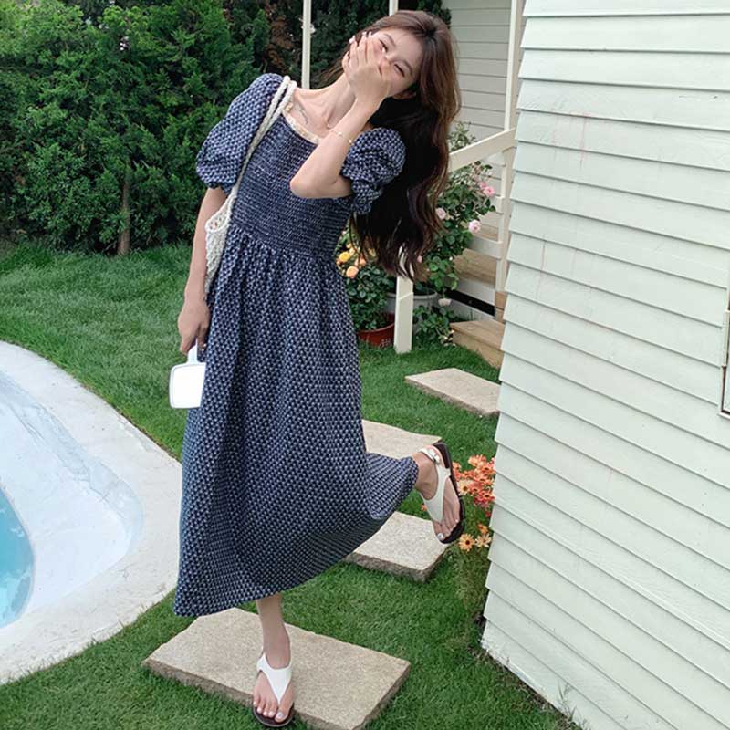 ネイビーシャーリングワンピース