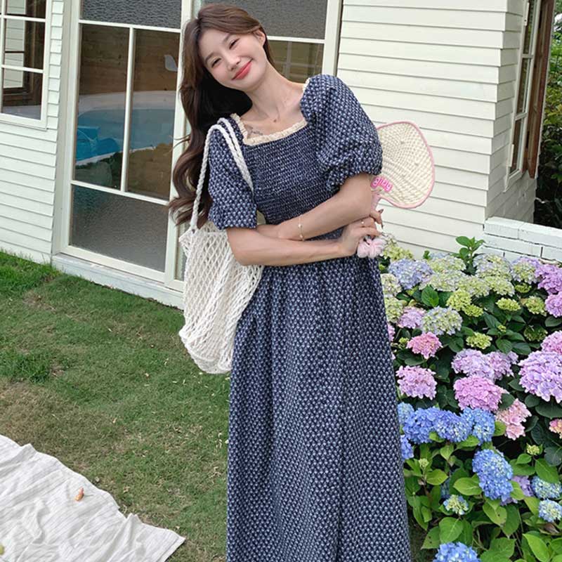 ネイビーシャーリングワンピース