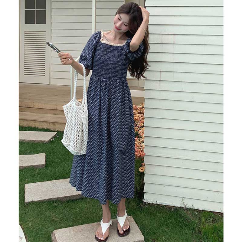 ネイビーシャーリングワンピース