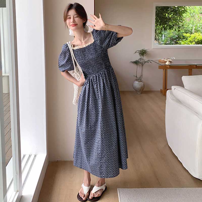 ネイビーシャーリングワンピース