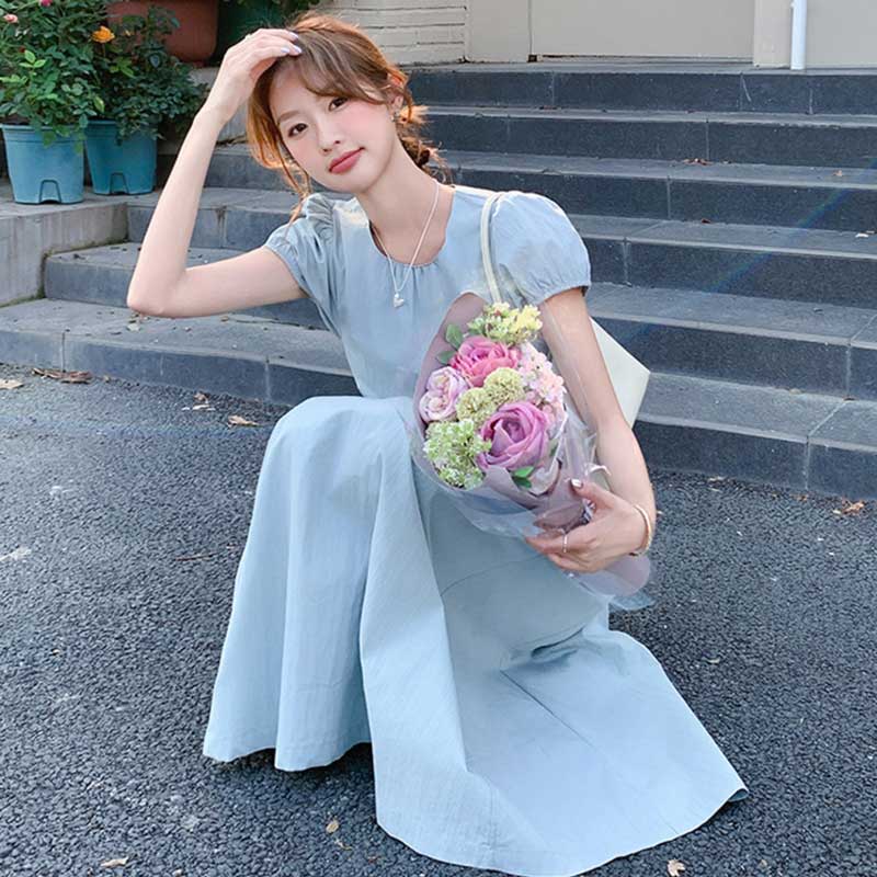 フレンチパフギャザーワンピース