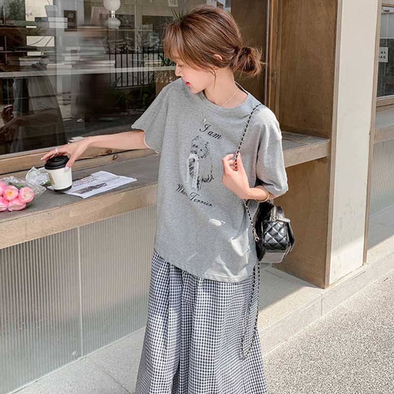 ドッグTシャツ×ギンガムワイドパンツ