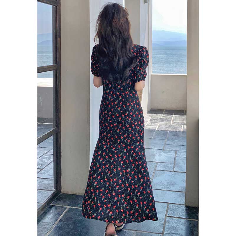 スリット入りフラワーロングワンピース