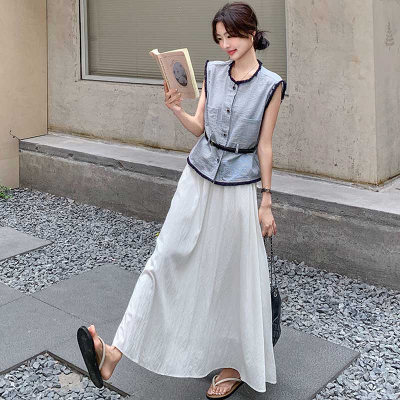 ノースリーブトップス×ロングフレアスカート